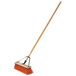 Leonard 18-Inch Heavy-Duty Push Broom With Hardwood Handle -Garden Outdoor Tools 1318 2