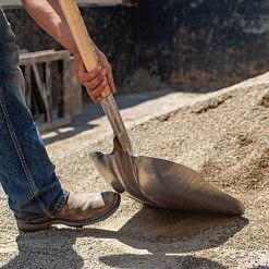 Leonard Heavy-Gauge Aluminum Scoop Shovel With 48-Inch Straight Handle 9 Leonard Heavy-Gauge Aluminum Scoop Shovel With 48-Inch Straight Handle -Garden Outdoor Tools ama12l 4 1