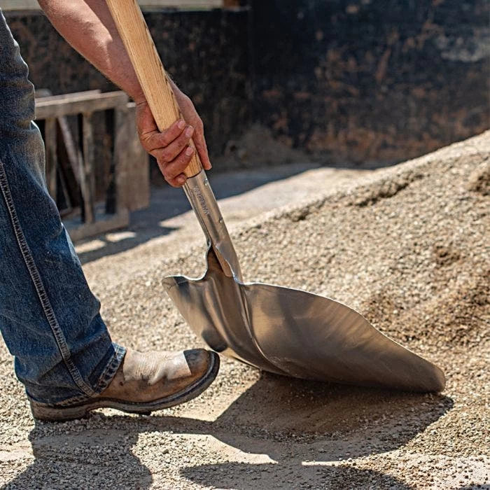 Leonard Heavy-Gauge Aluminum Scoop Shovel With 48-Inch Straight Handle 5 Leonard Heavy-Gauge Aluminum Scoop Shovel With 48-Inch Straight Handle - Image 5