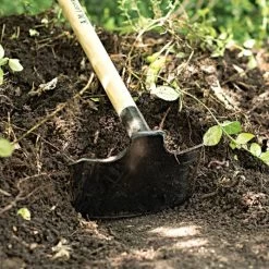 Leonard Titan Hoe With Ash Handle -Garden Outdoor Tools at900 7 1