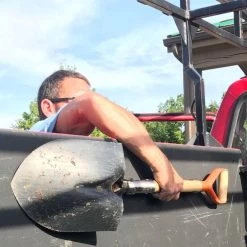 Magnetic Landscapers' Clip, One Pair 11 Magnetic Landscapers' Clip, One Pair -Garden Outdoor Tools landclip 3